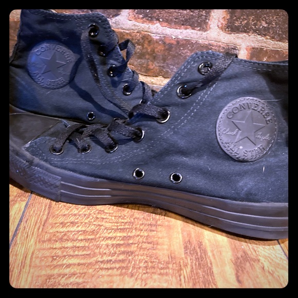 black high top cons
